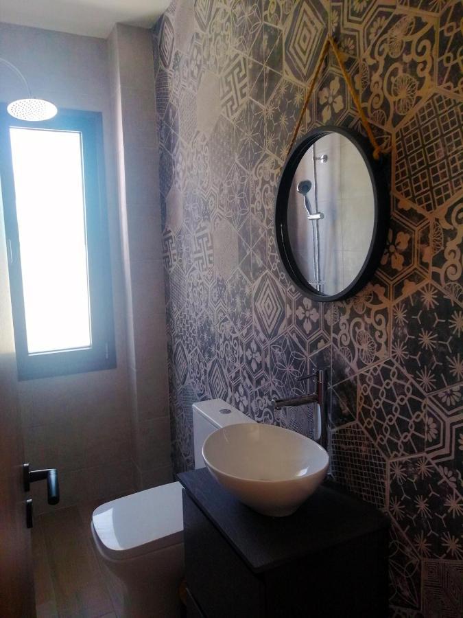 ארגוסטולי Harmony Superior Suite Apartment מראה חיצוני תמונה