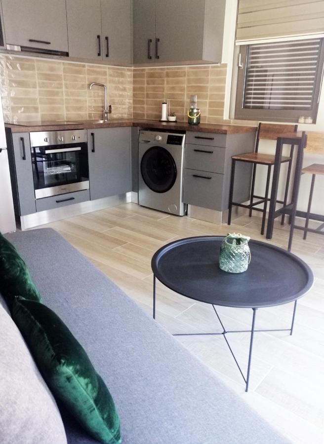 ארגוסטולי Harmony Superior Suite Apartment מראה חיצוני תמונה