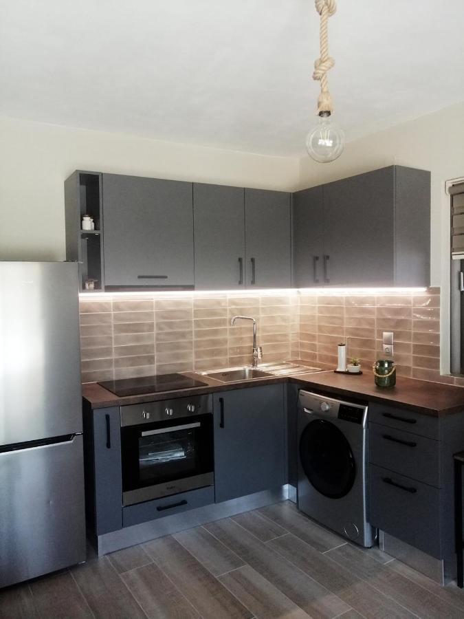 ארגוסטולי Harmony Superior Suite Apartment מראה חיצוני תמונה