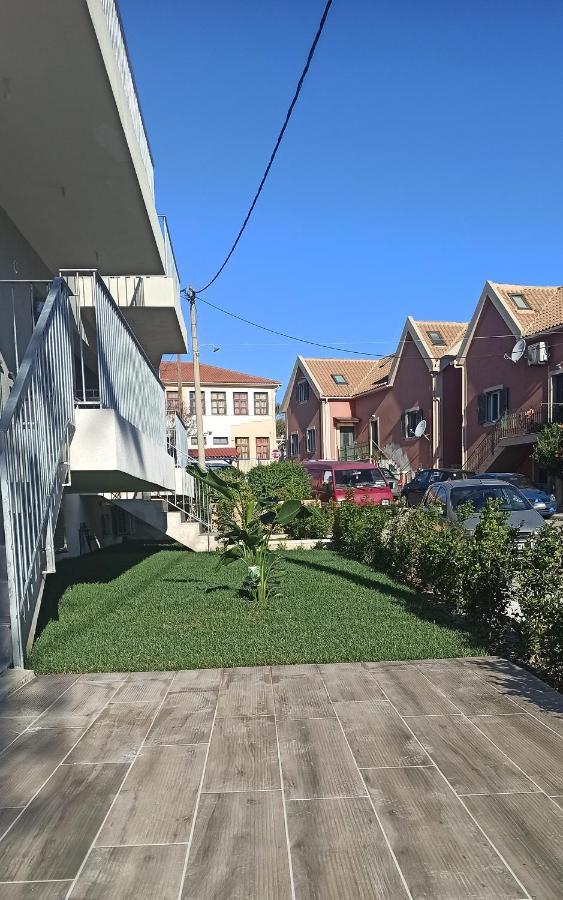 ארגוסטולי Harmony Superior Suite Apartment מראה חיצוני תמונה